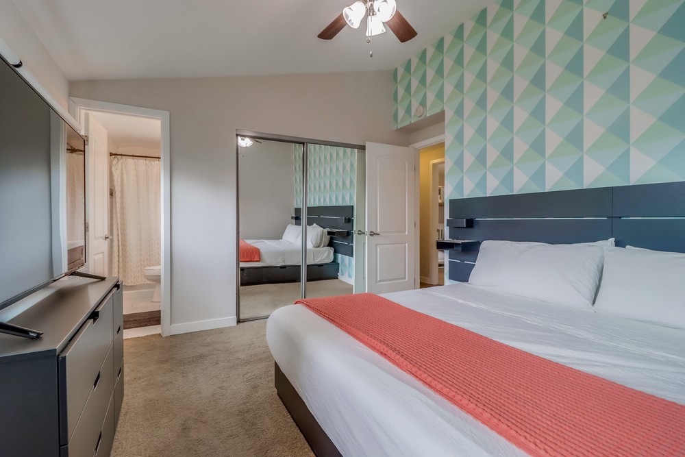 Virtual tour photo 31 of 42 for 2755 Amulet St