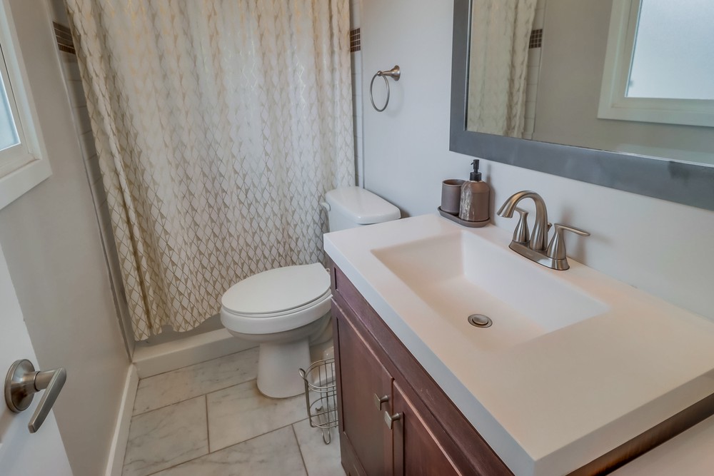 Virtual tour photo 33 of 42 for 2755 Amulet St