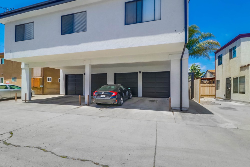 Virtual tour photo 3 of 23 for 2755 McGraw St