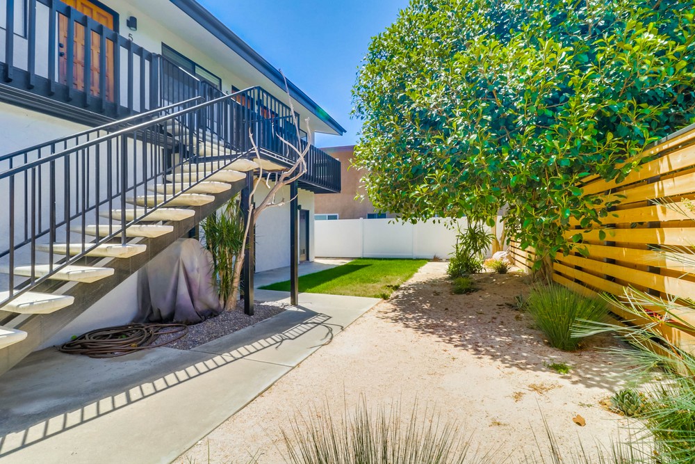Virtual tour photo 4 of 23 for 2755 McGraw St