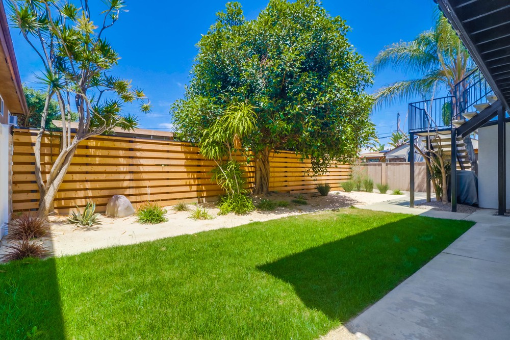 Virtual tour photo 6 of 23 for 2755 McGraw St