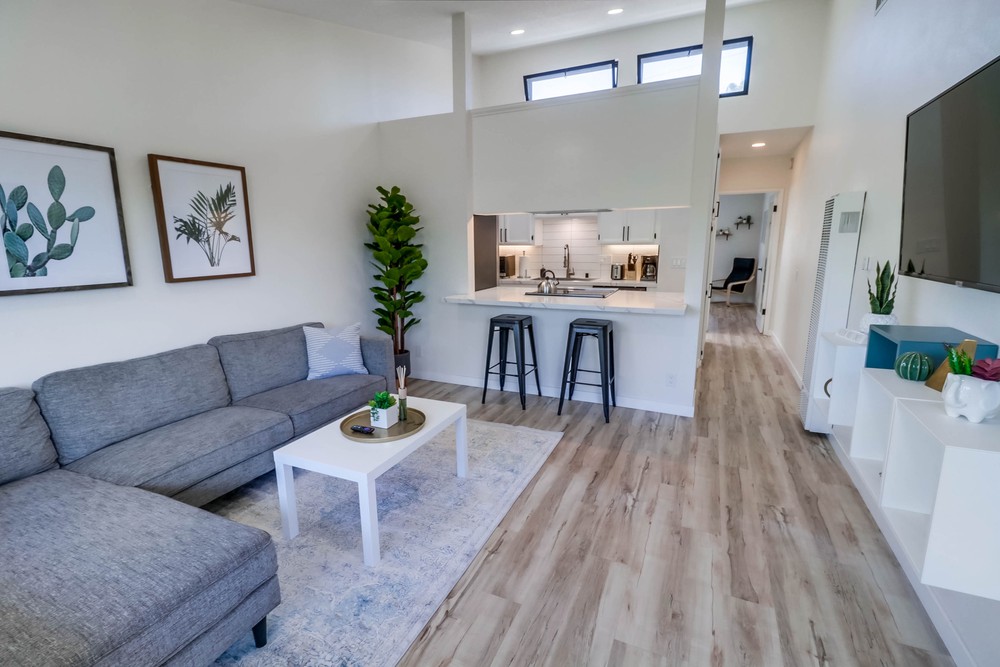 Virtual tour photo 9 of 23 for 2755 McGraw St