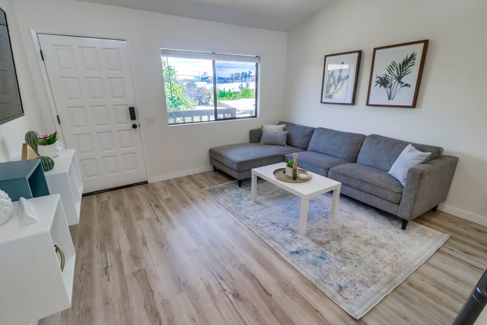 Virtual tour photo 12 of 23 for 2755 McGraw St