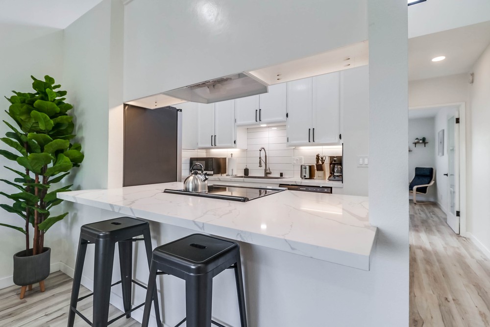 Virtual tour photo 14 of 23 for 2755 McGraw St