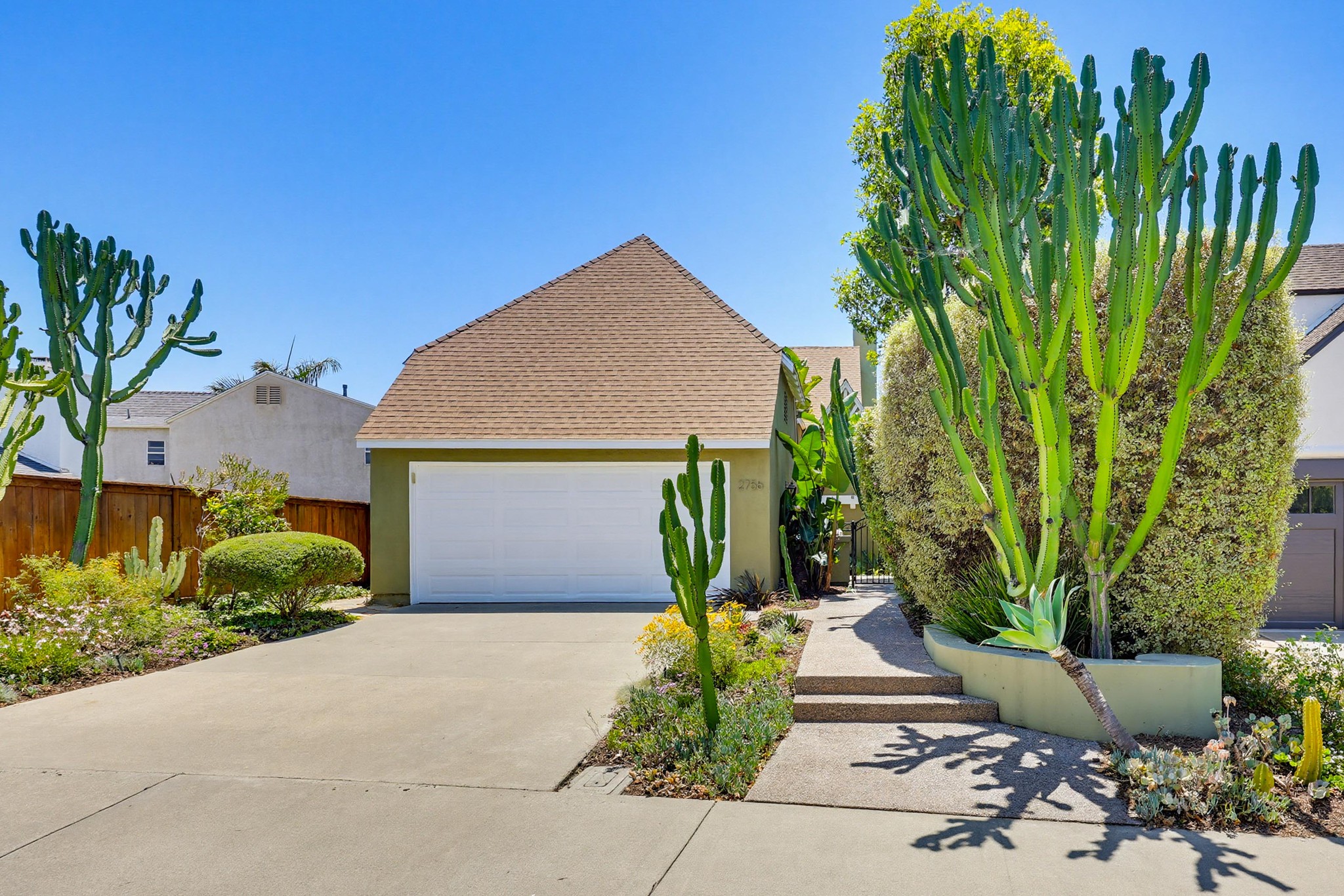 Virtual tour photo 3 of 91 for 2756 Southampton Rd