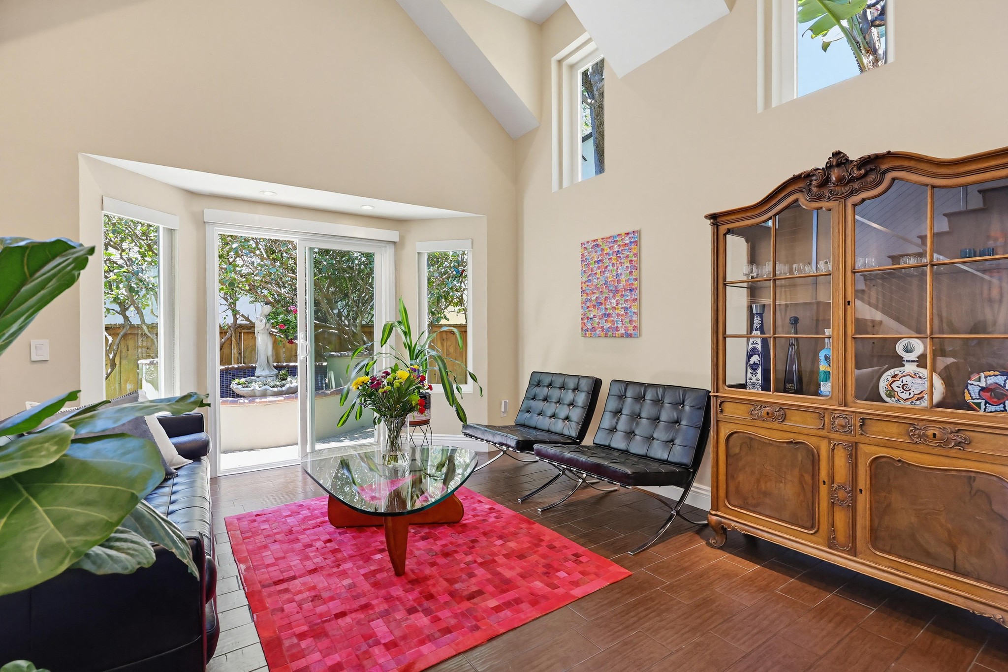 Virtual tour photo 17 of 91 for 2756 Southampton Rd