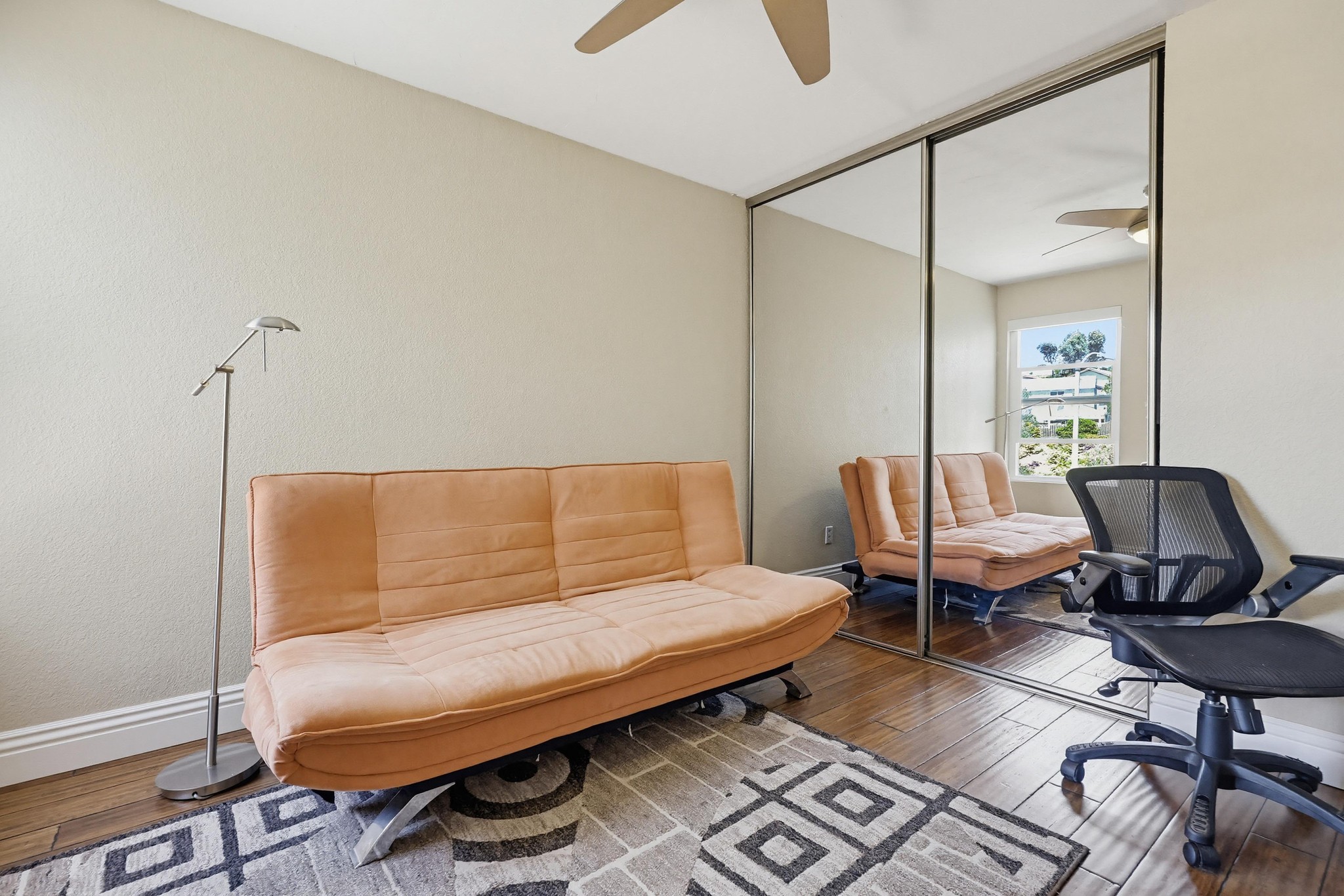 Virtual tour photo 46 of 91 for 2756 Southampton Rd