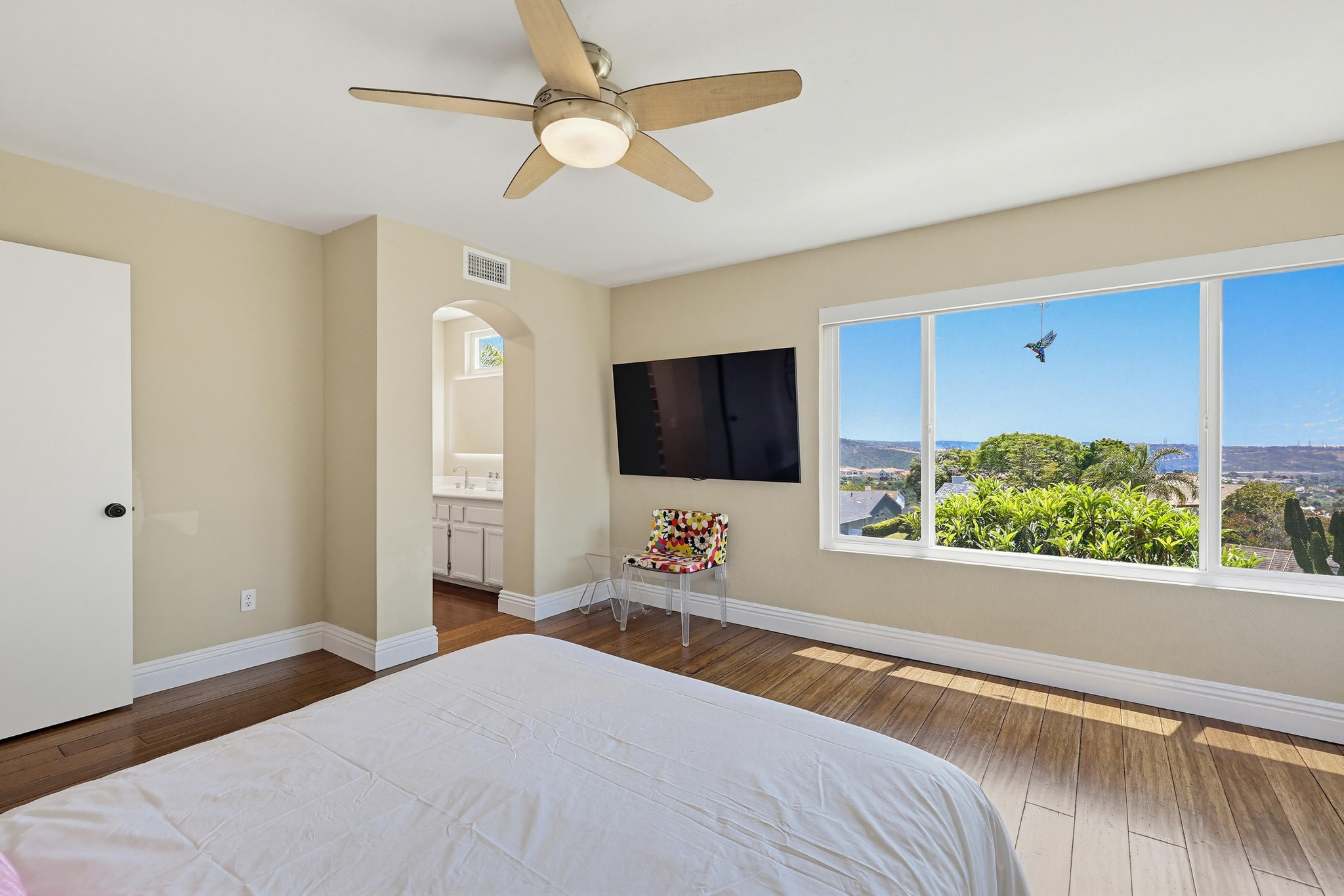 Virtual tour photo 56 of 91 for 2756 Southampton Rd