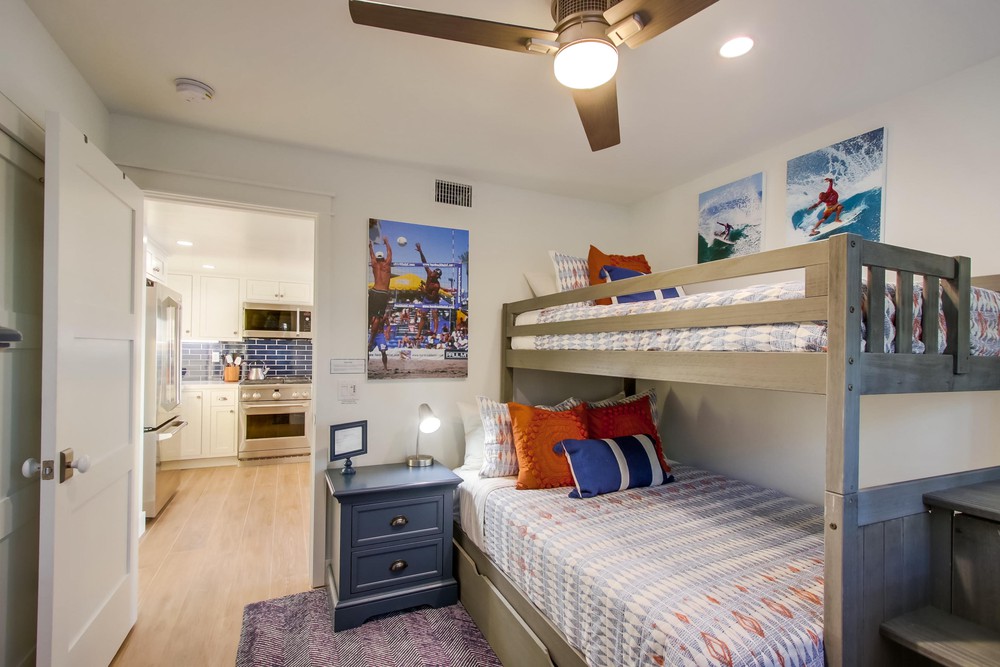 Virtual tour photo 38 of 57 for 2759 Ocean Front Walk