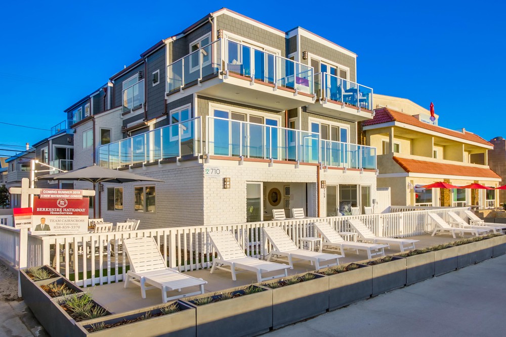 Virtual tour photo 42 of 57 for 2759 Ocean Front Walk