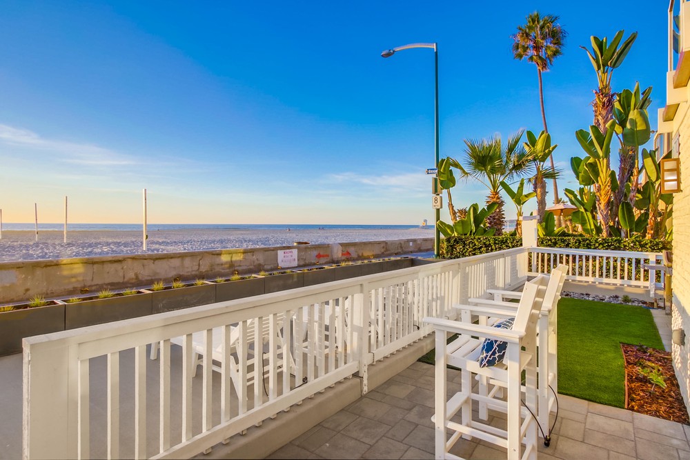 Virtual tour photo 51 of 57 for 2759 Ocean Front Walk