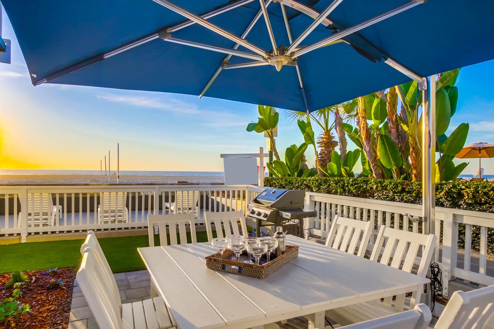 Virtual tour photo 54 of 57 for 2759 Ocean Front Walk