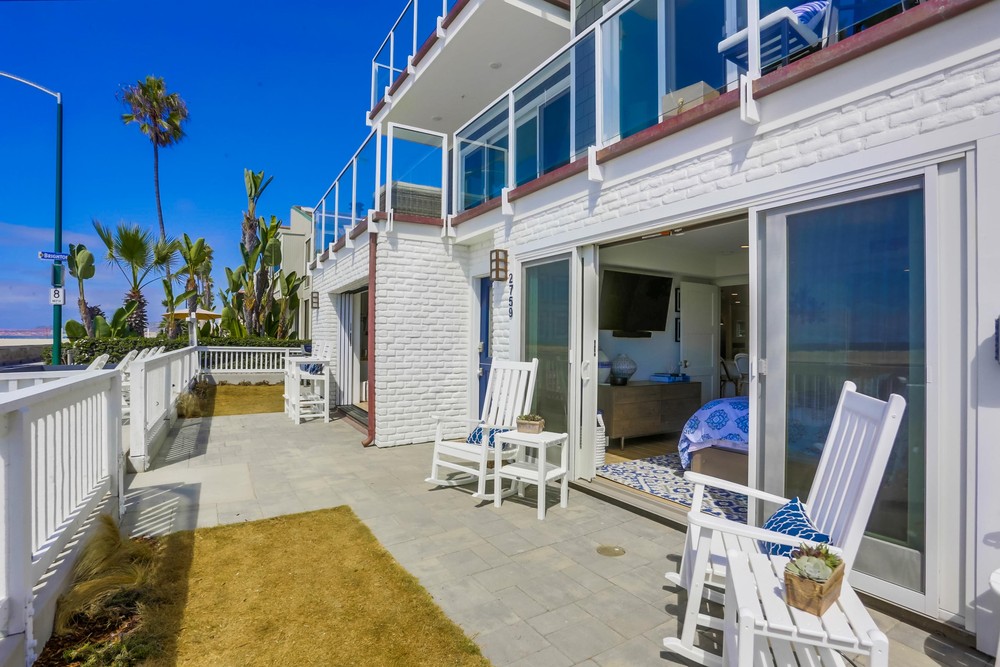 Virtual tour photo 9 of 47 for 2759 Ocean Front Walk