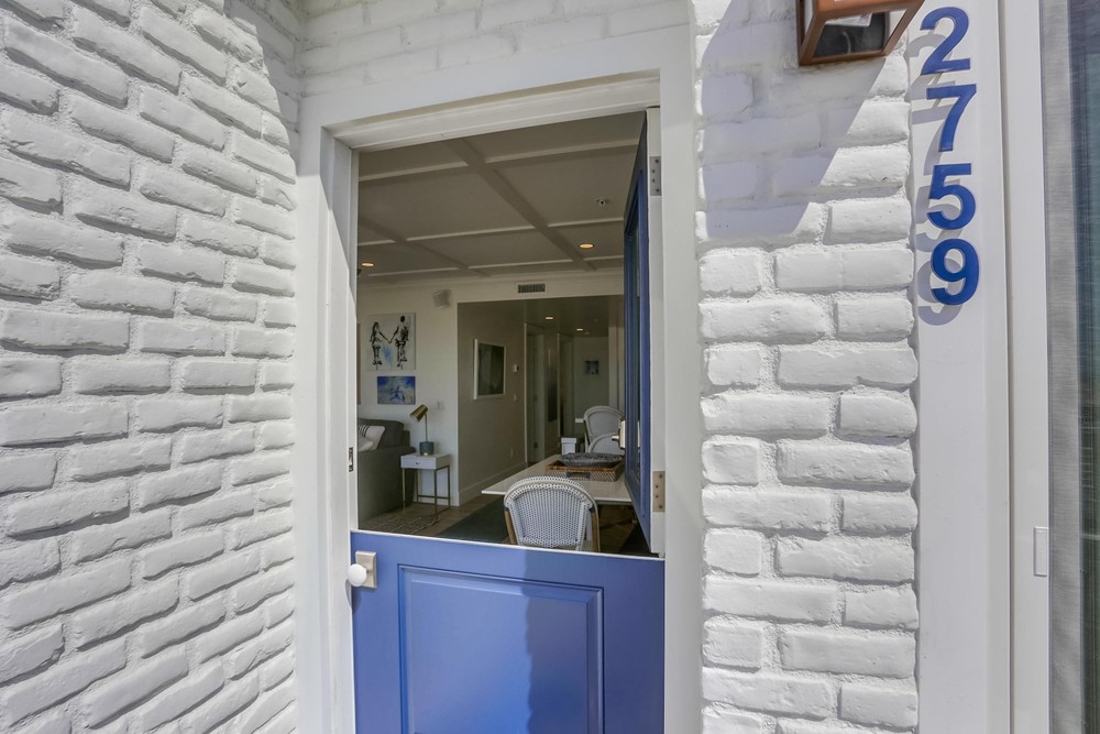 Virtual tour photo 13 of 47 for 2759 Ocean Front Walk