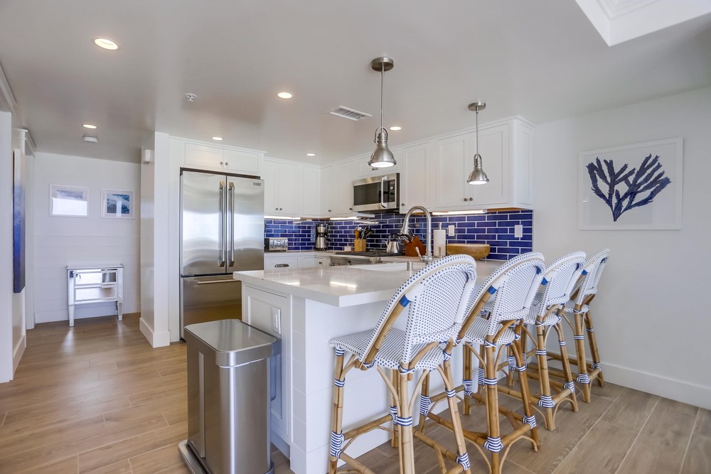 Virtual tour photo 22 of 47 for 2759 Ocean Front Walk