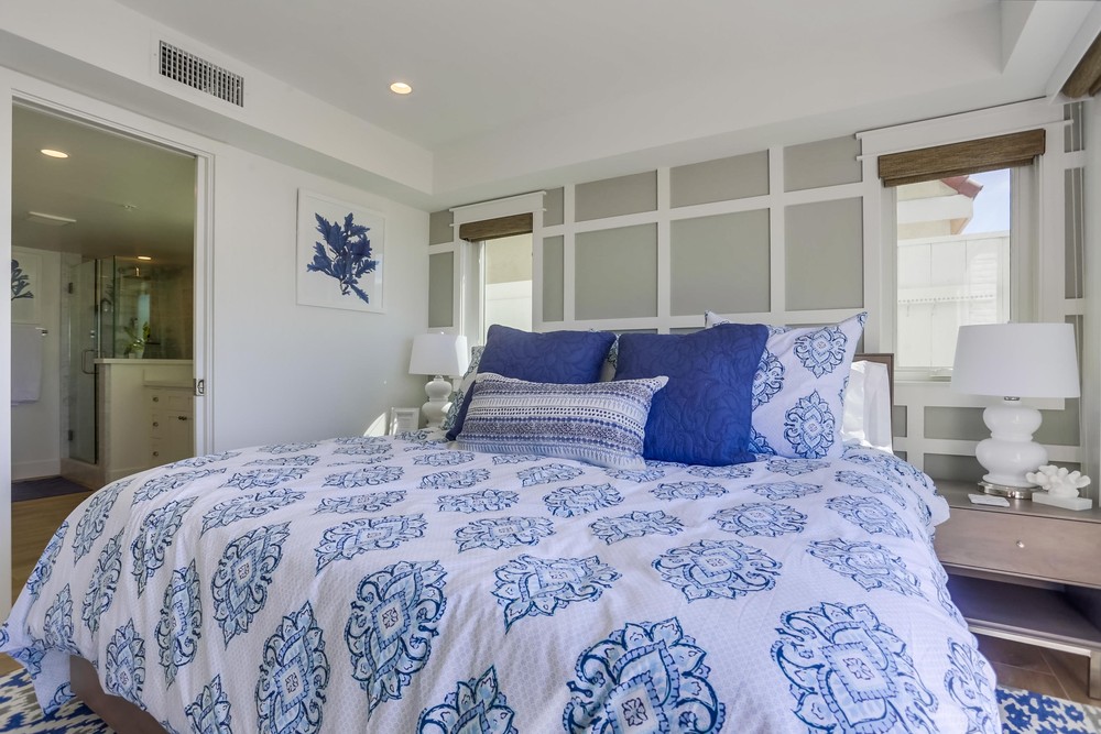 Virtual tour photo 31 of 47 for 2759 Ocean Front Walk
