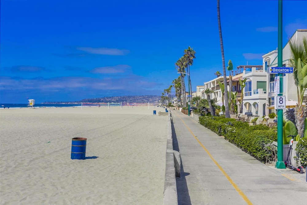 Virtual tour photo 48 of 47 for 2759 Ocean Front Walk
