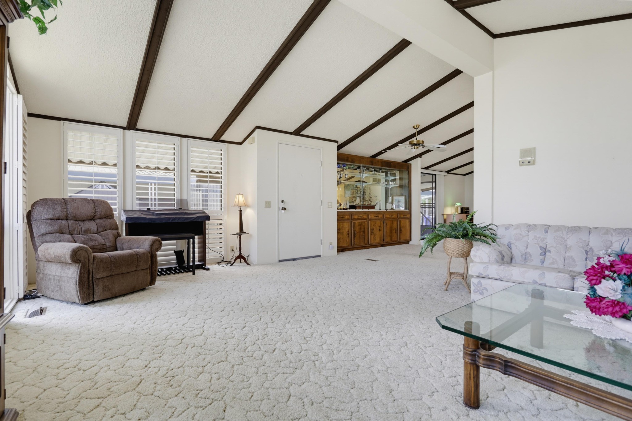 Virtual tour photo 8 of 37 for 276 N El Camino Real Spc 151