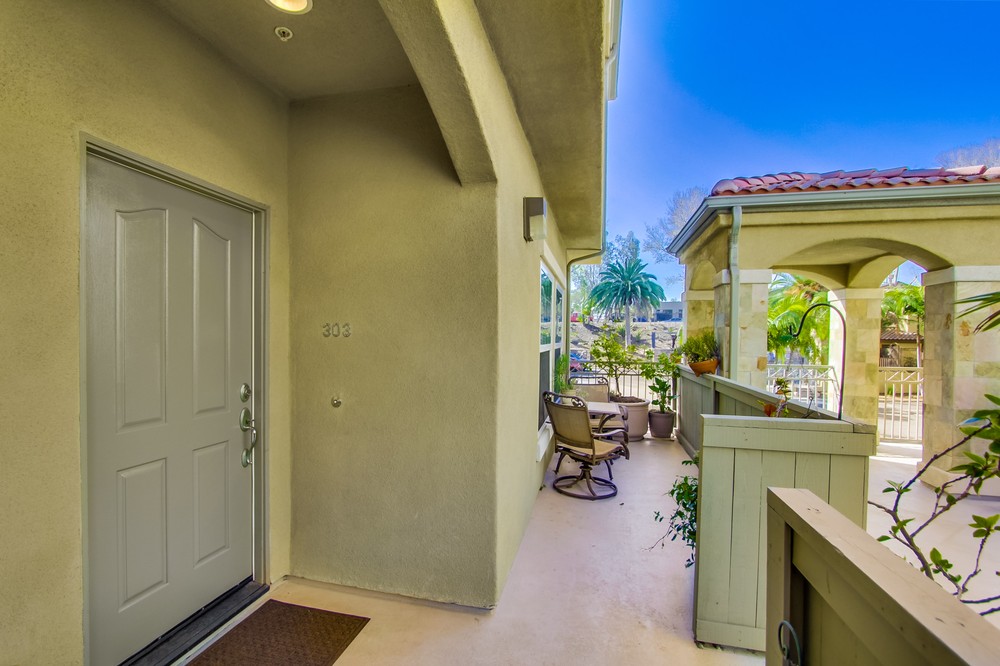 Virtual tour photo 5 of 32 for 2761 A Street #303