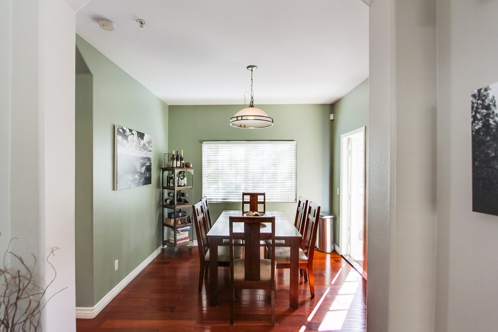 Virtual tour photo 11 of 32 for 2761 A Street #303