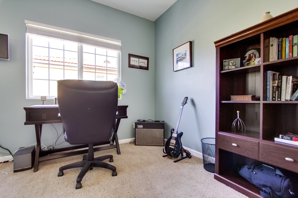 Virtual tour photo 31 of 32 for 2761 A Street #303