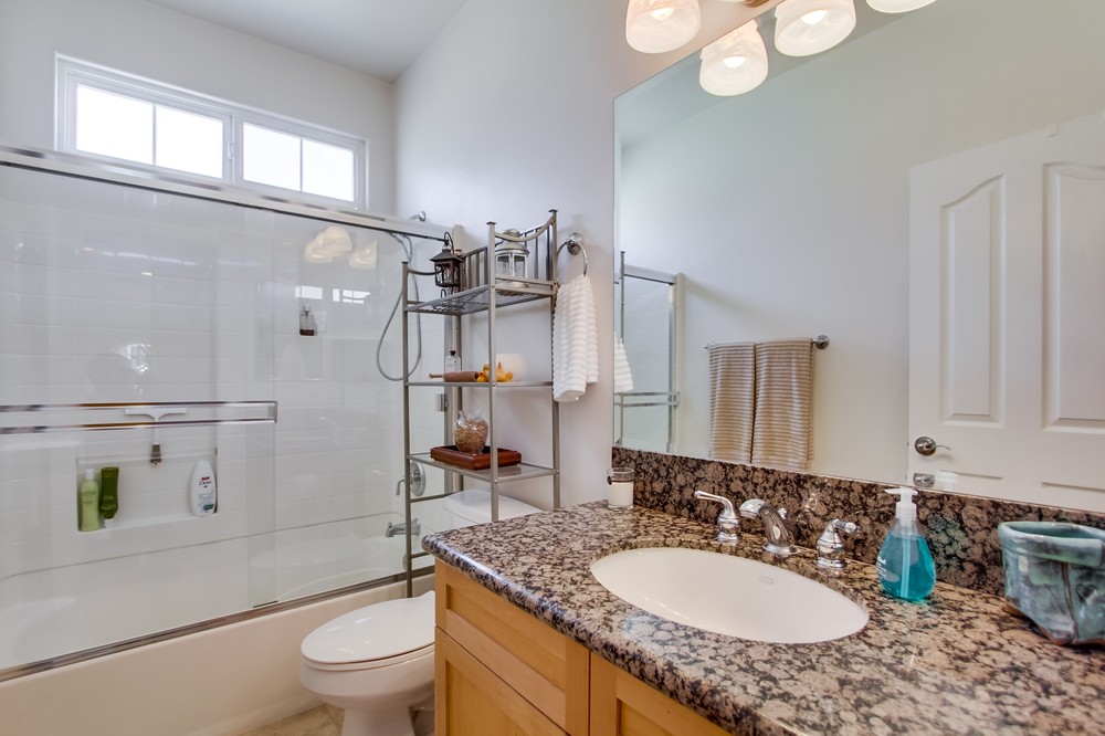 Virtual tour photo 30 of 32 for 2761 A Street #303