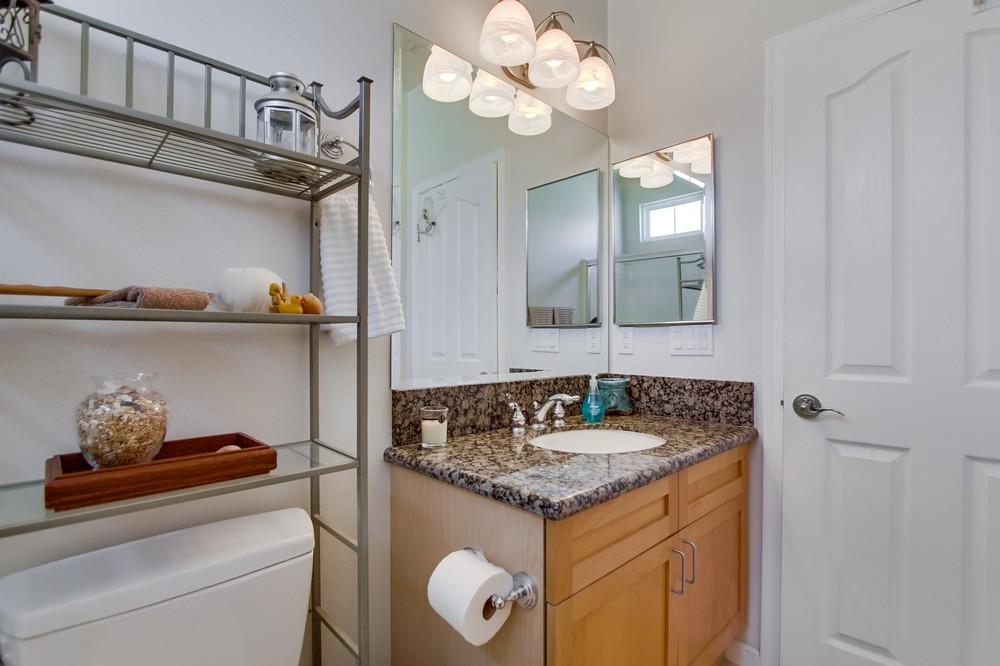 Virtual tour photo 26 of 32 for 2761 A Street #303