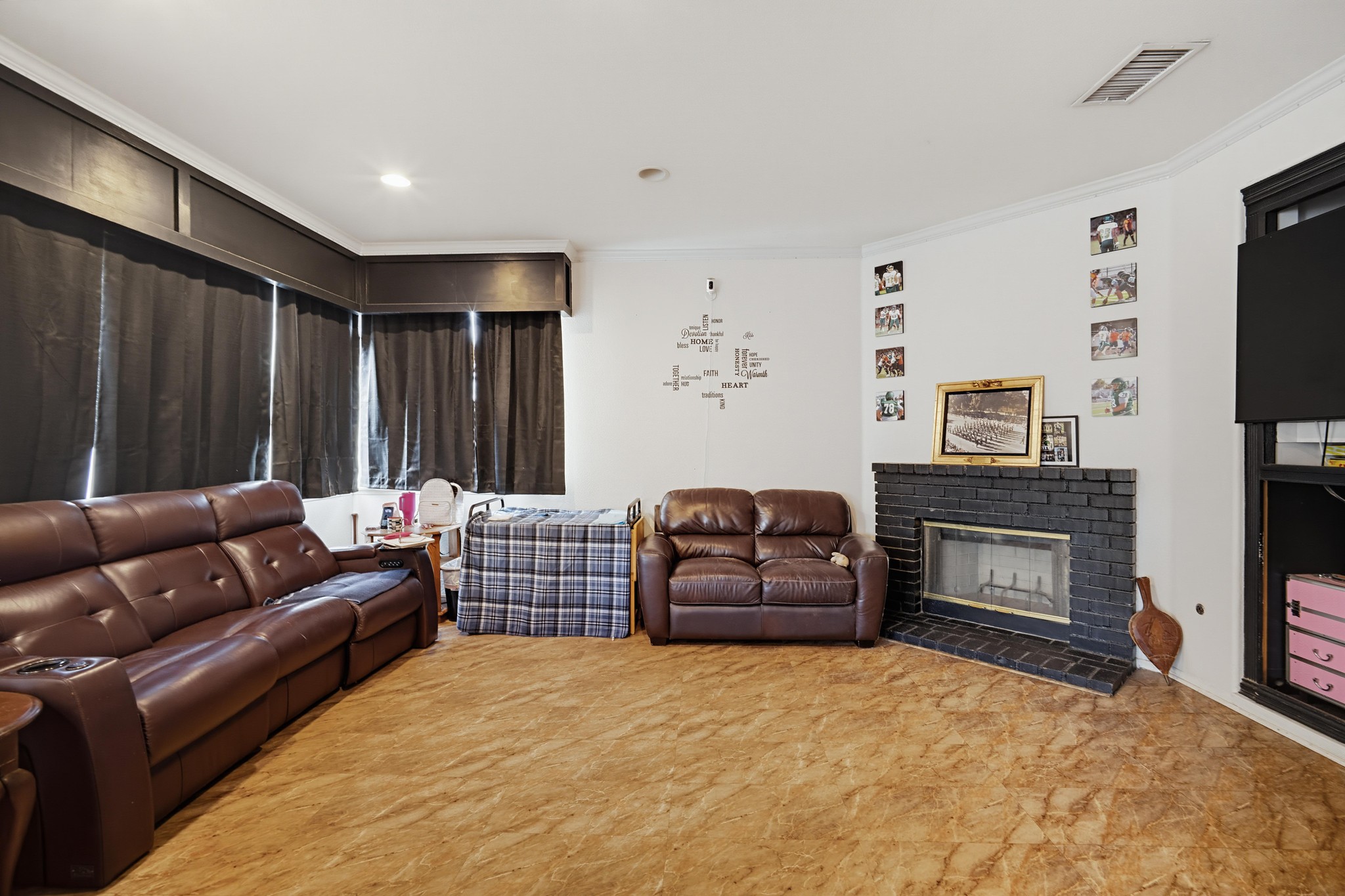 Virtual tour photo 14 of 34 for 27632 Mangrove St