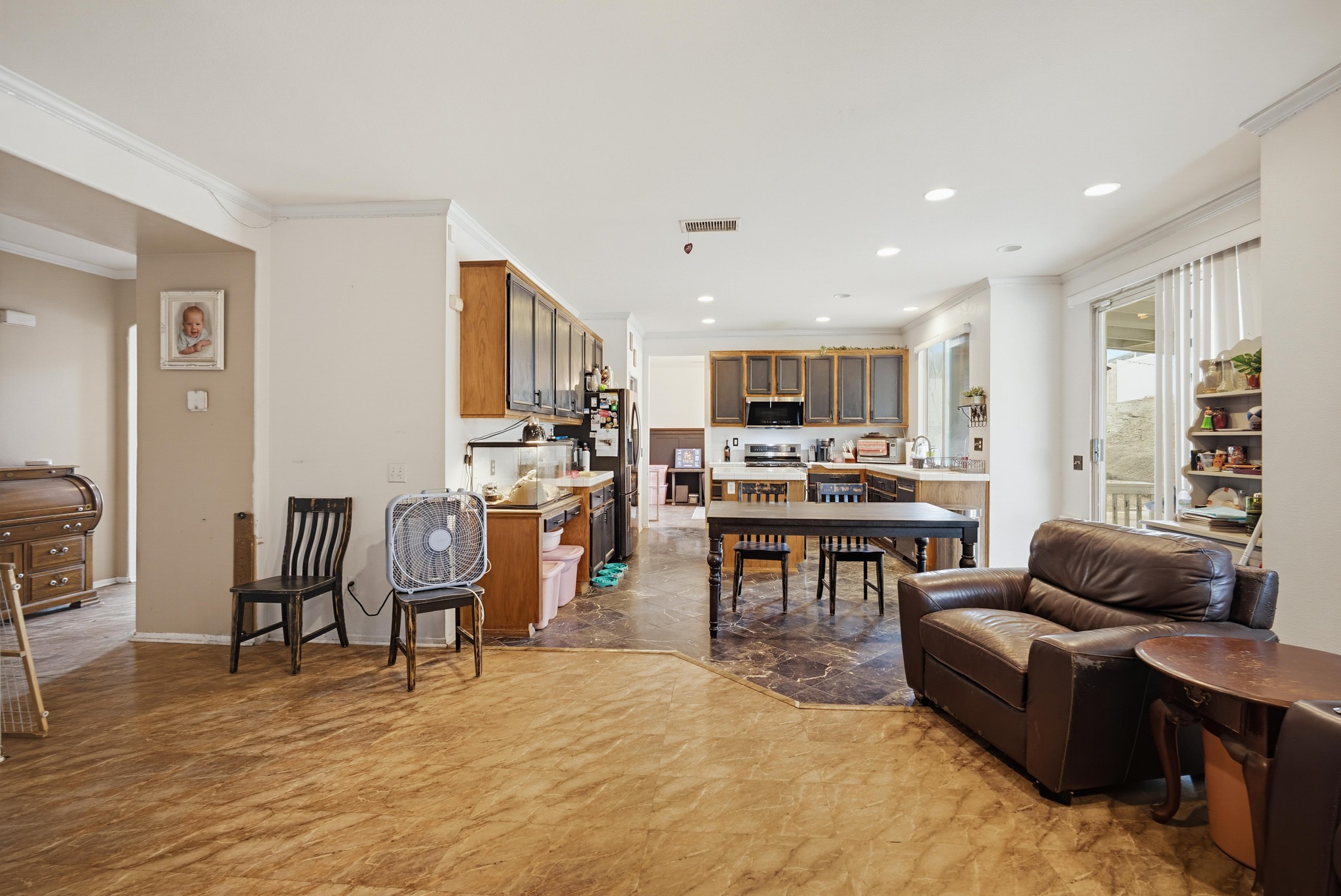 Virtual tour photo 16 of 34 for 27632 Mangrove St