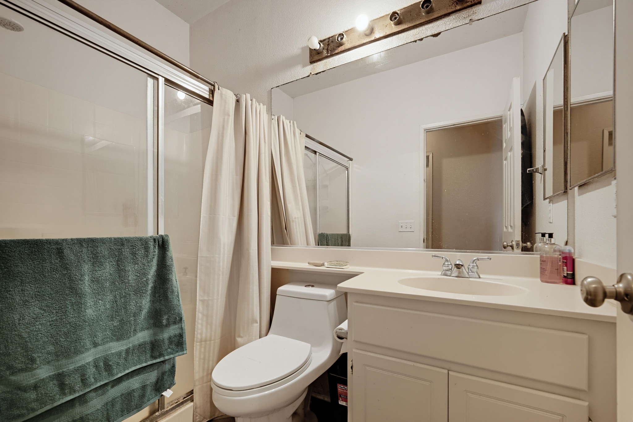 Virtual tour photo 19 of 34 for 27632 Mangrove St