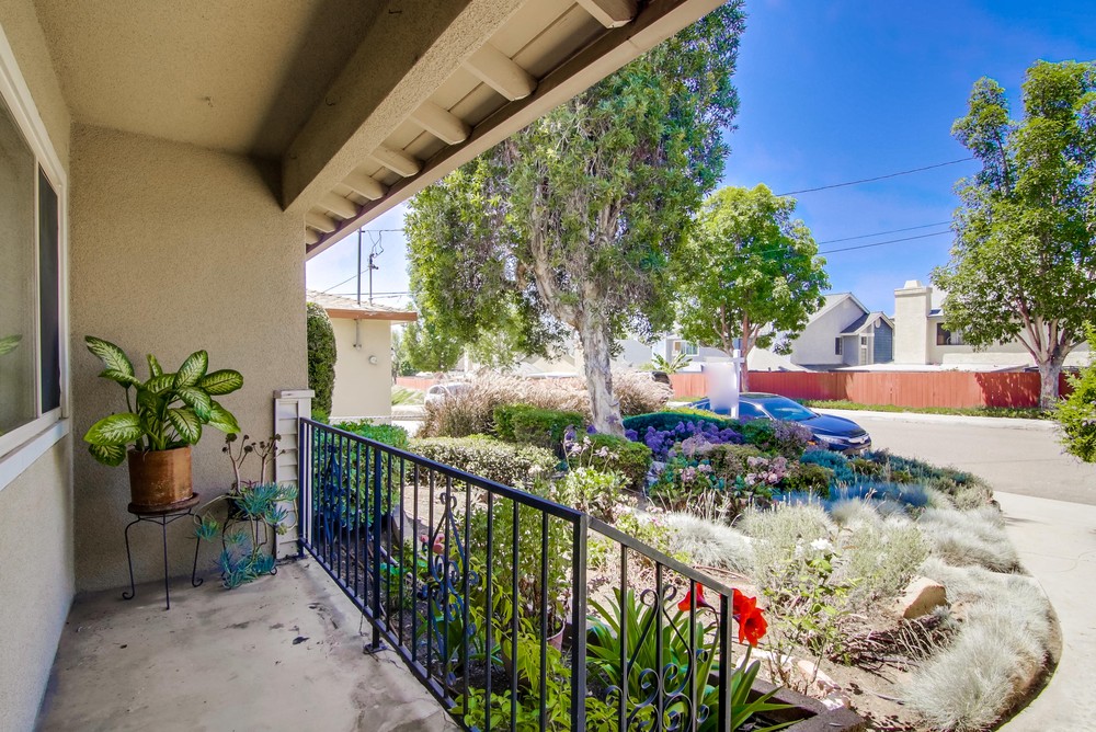 Virtual tour photo 9 of 42 for 2765 51st St