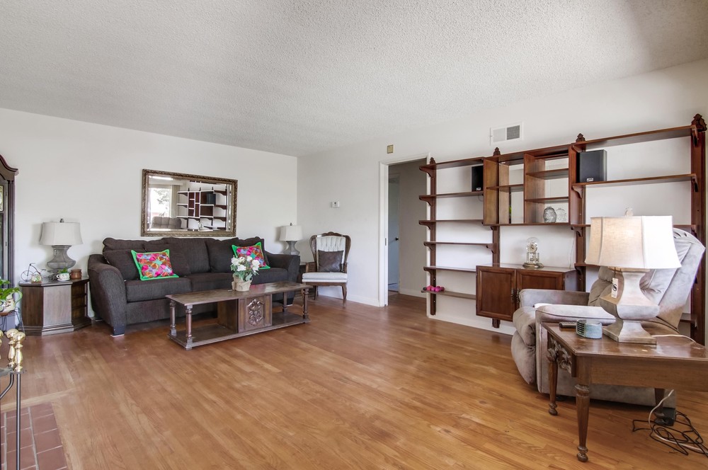 Virtual tour photo 11 of 42 for 2765 51st St