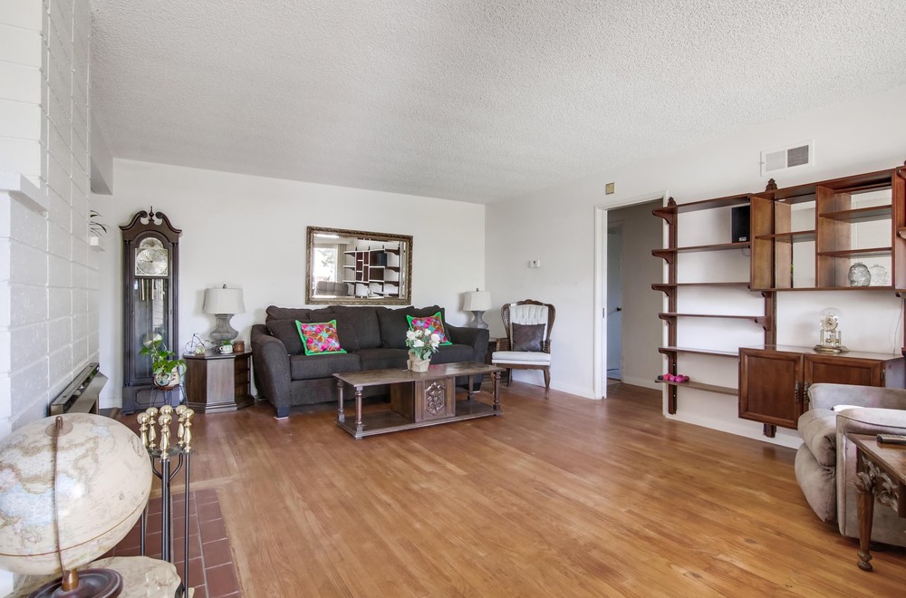 Virtual tour photo 12 of 42 for 2765 51st St