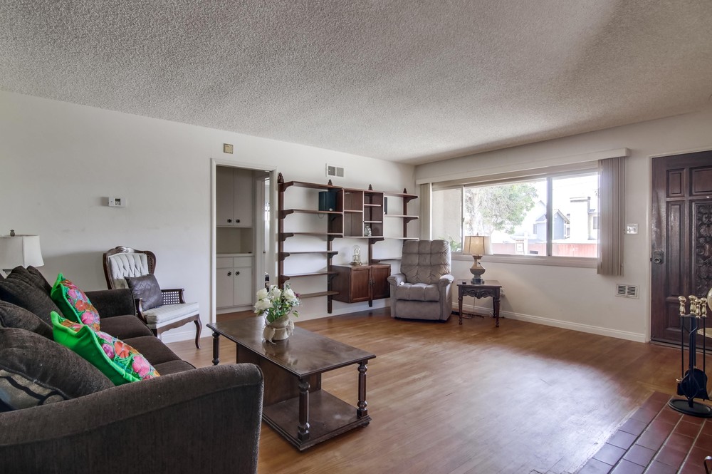 Virtual tour photo 14 of 42 for 2765 51st St