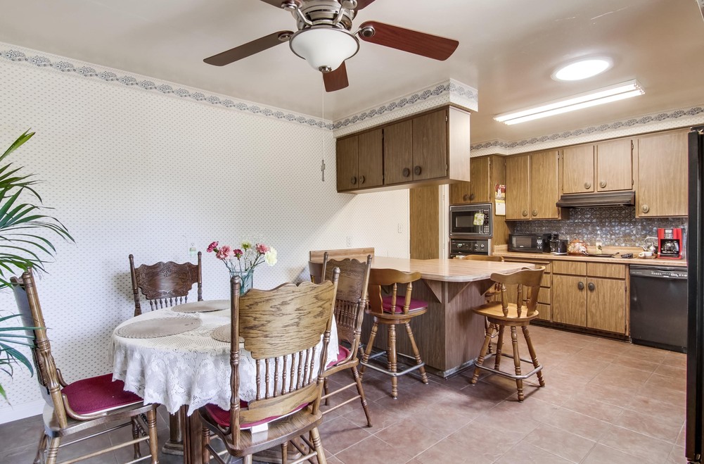 Virtual tour photo 17 of 42 for 2765 51st St