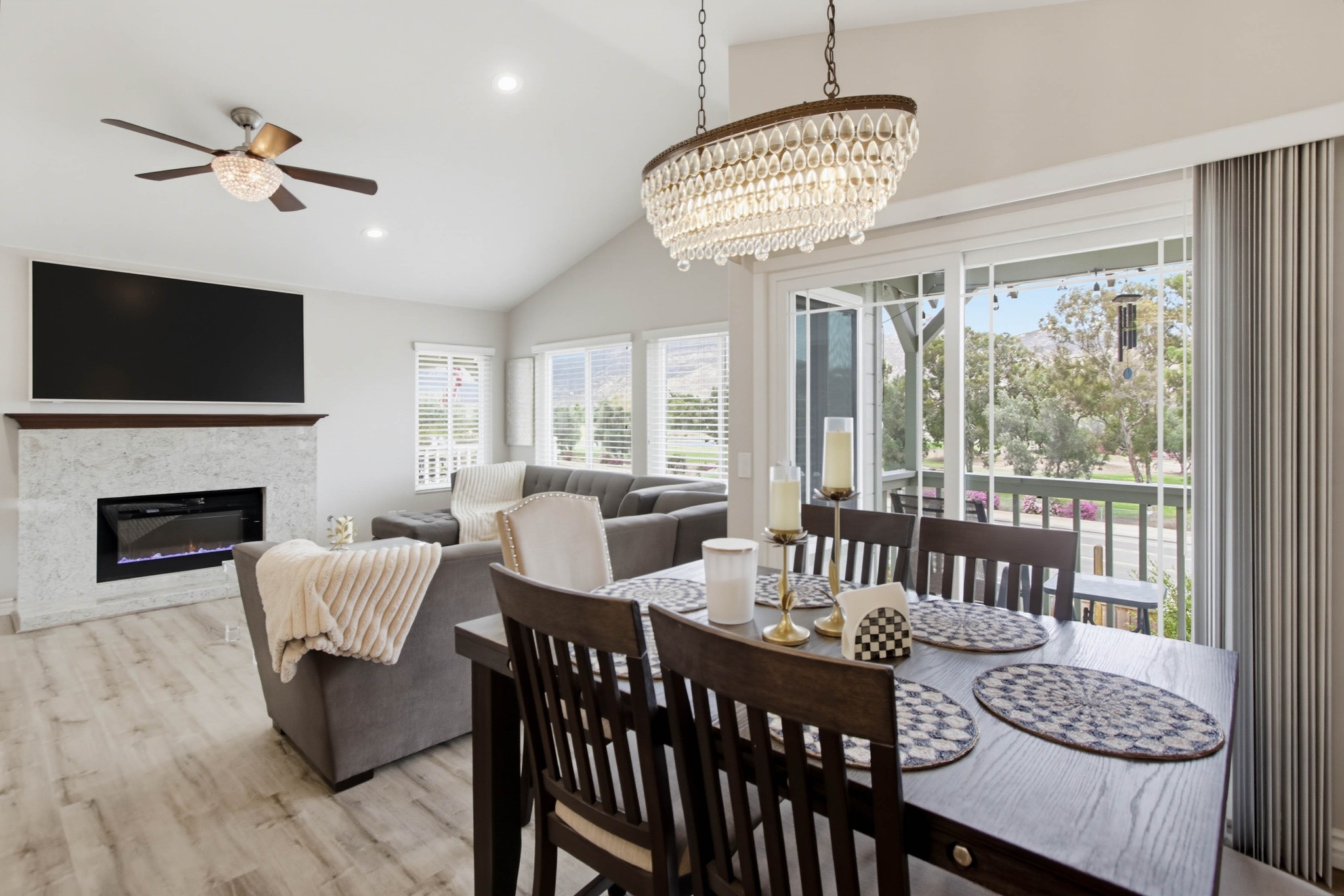 Virtual tour photo 11 of 112 for 2767 Blackbush Ln