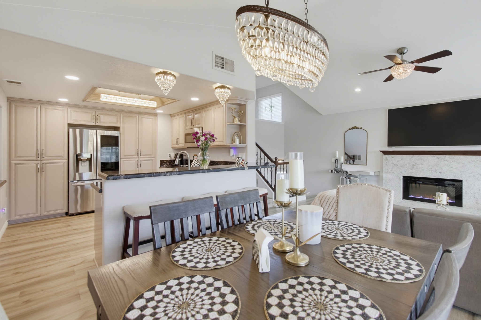 Virtual tour photo 12 of 112 for 2767 Blackbush Ln