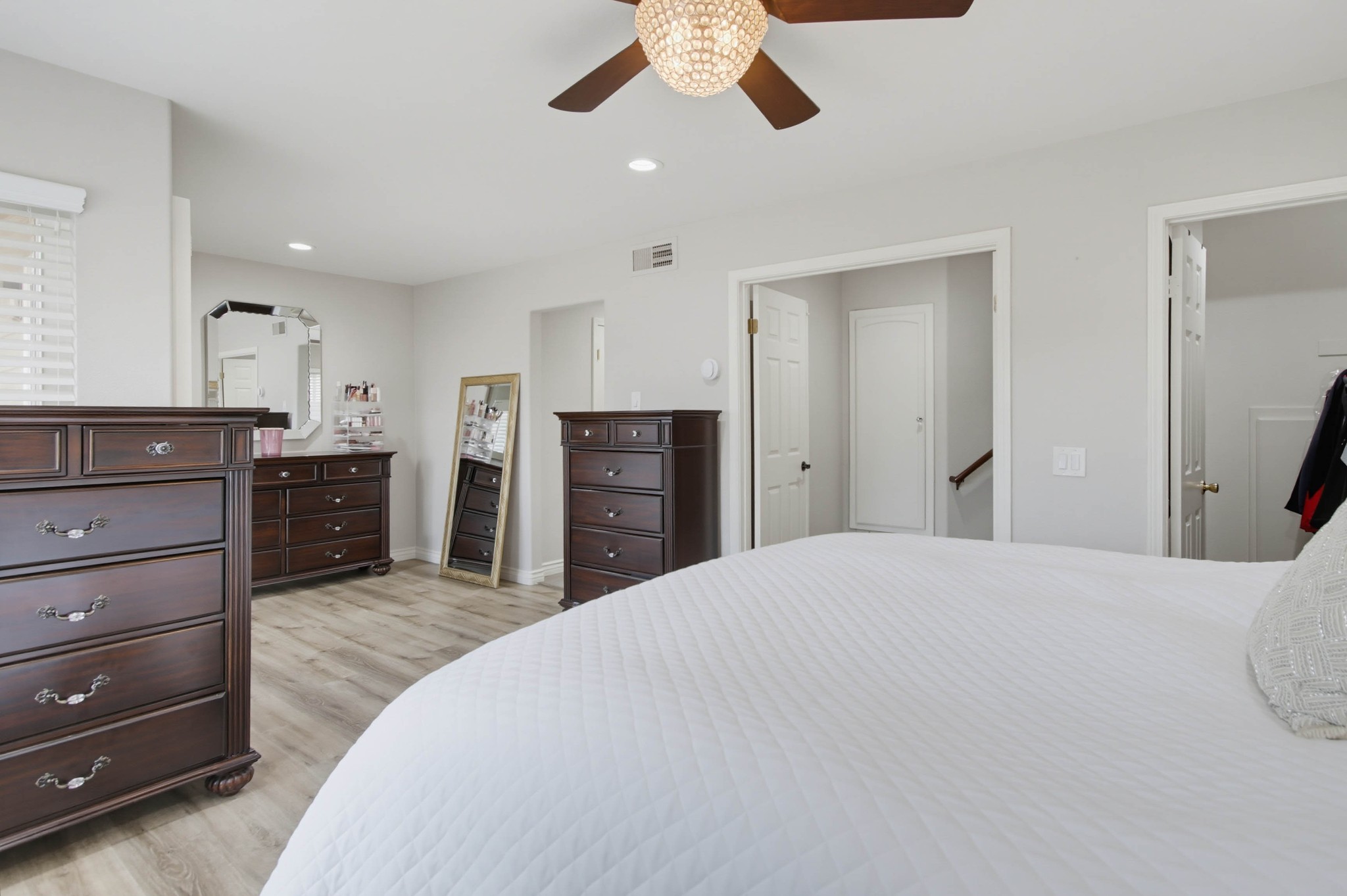 Virtual tour photo 23 of 112 for 2767 Blackbush Ln