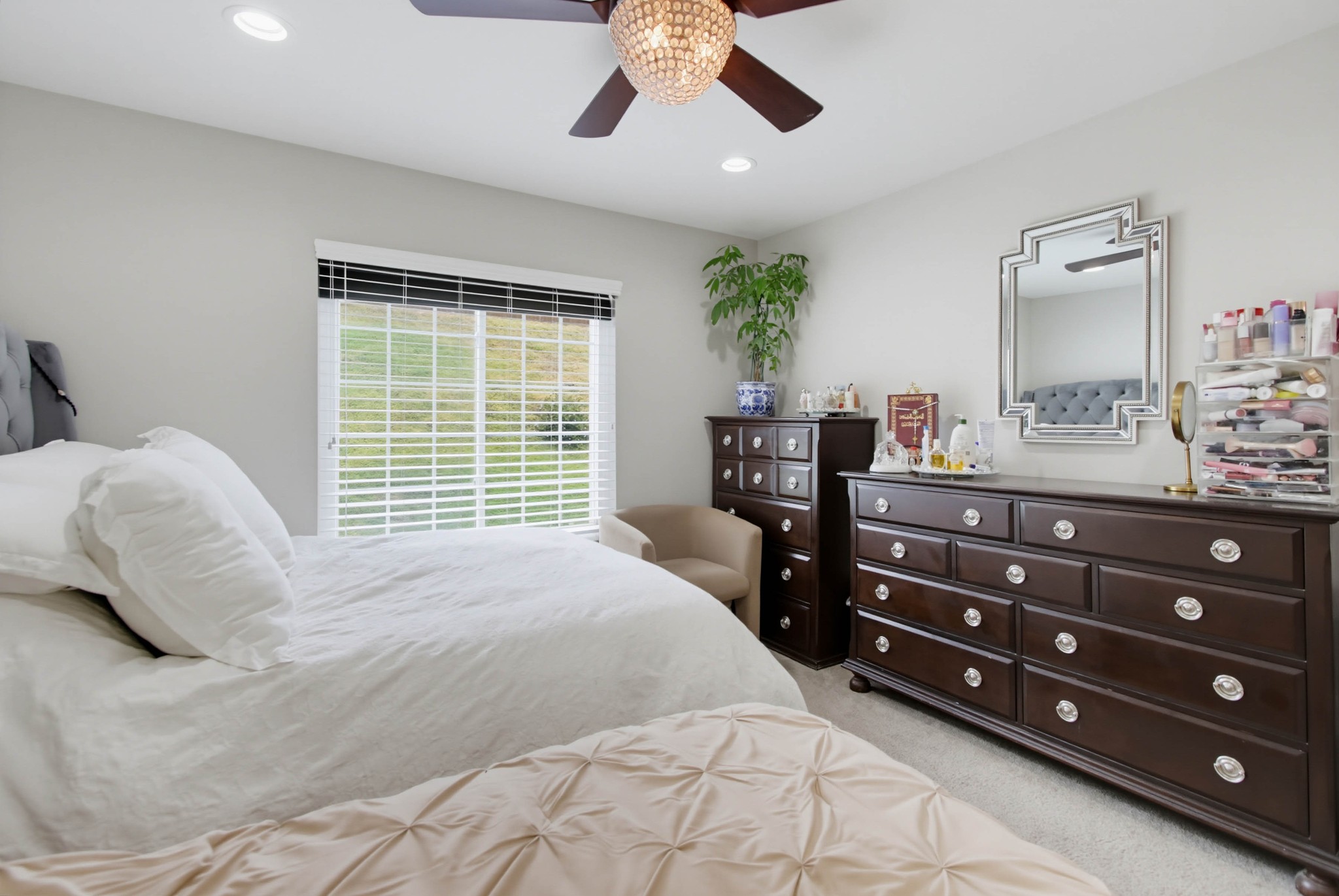 Virtual tour photo 48 of 112 for 2767 Blackbush Ln