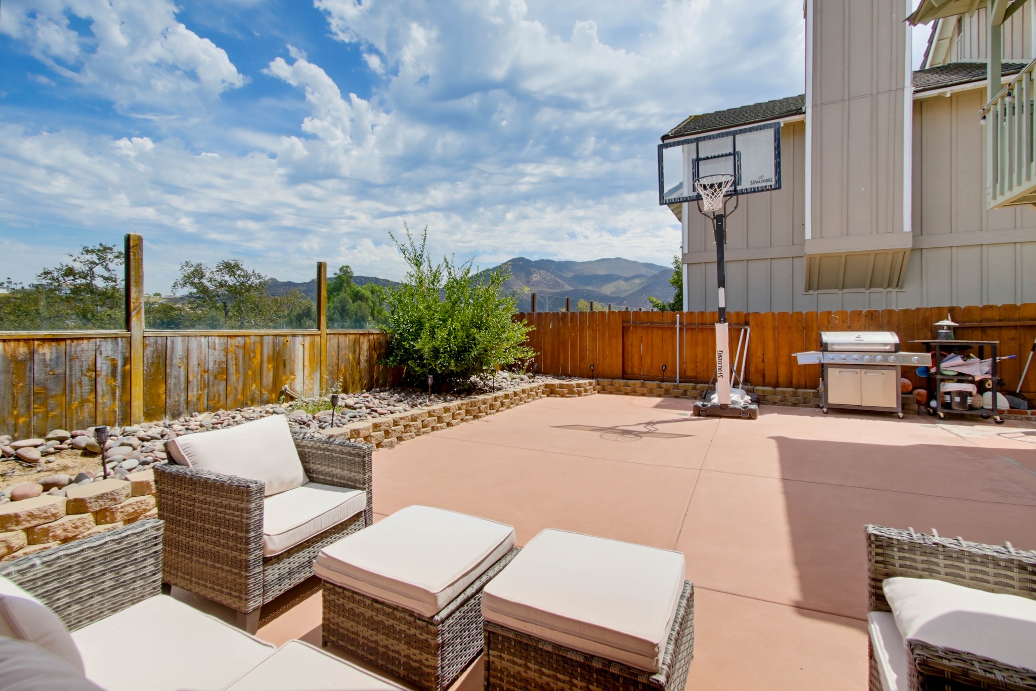 Virtual tour photo 54 of 112 for 2767 Blackbush Ln