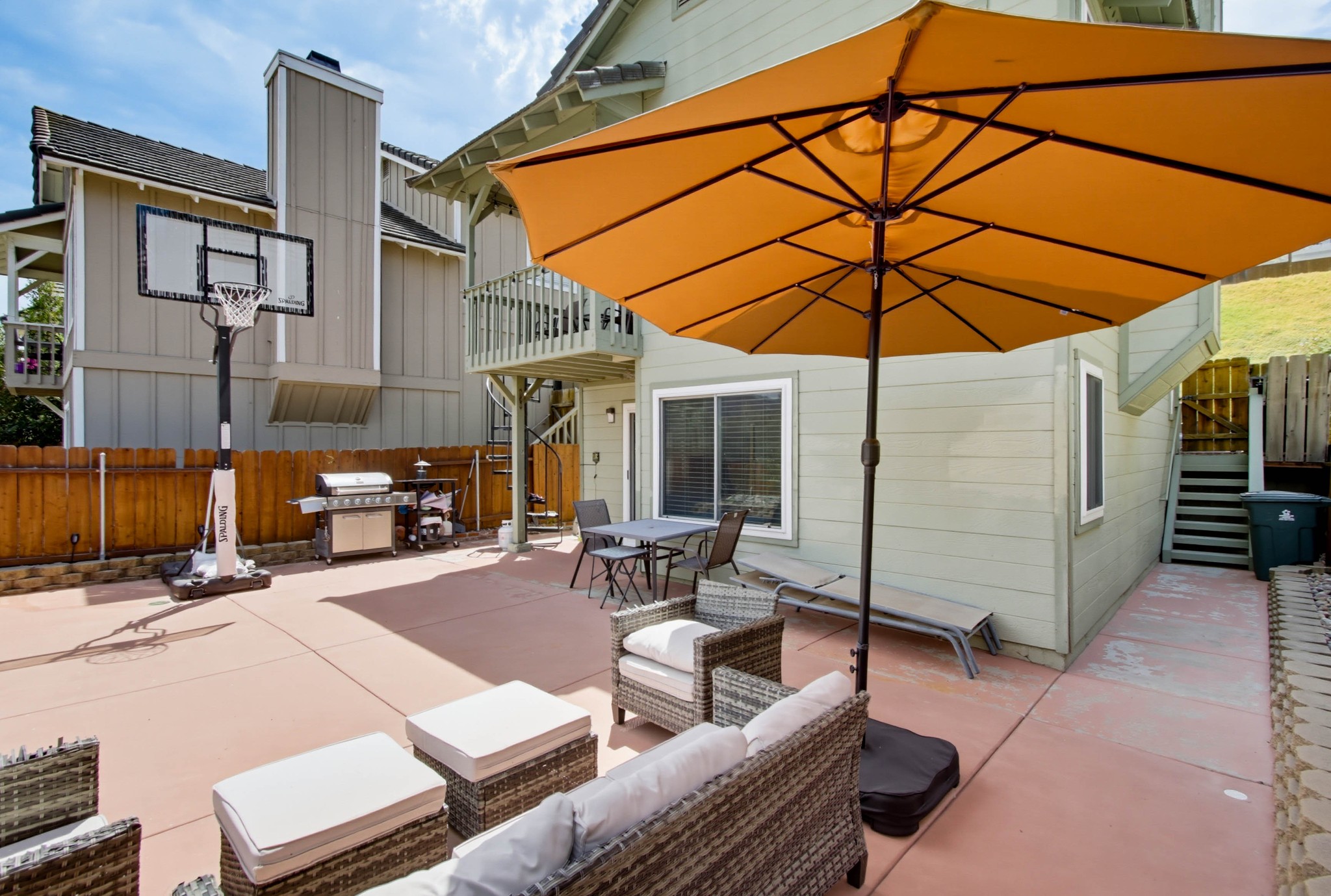 Virtual tour photo 56 of 112 for 2767 Blackbush Ln
