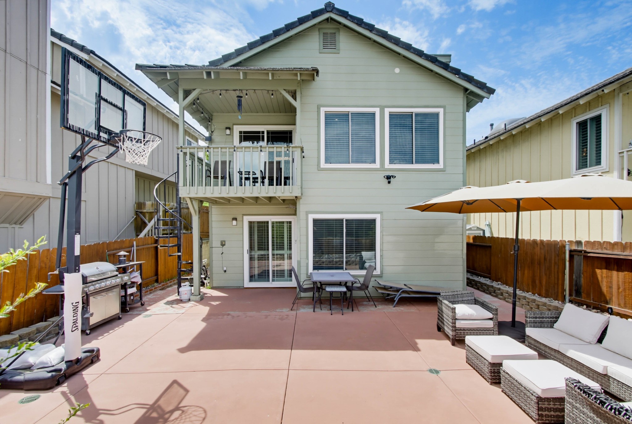 Virtual tour photo 58 of 112 for 2767 Blackbush Ln
