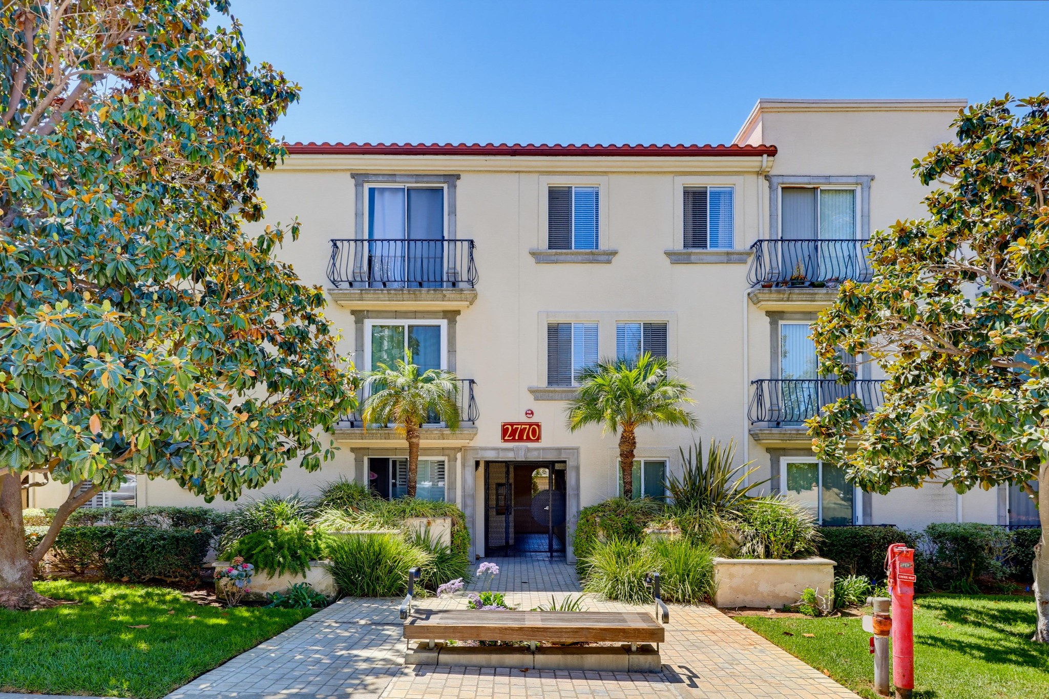 Virtual tour photo 3 of 70 for 2770 Second Ave
