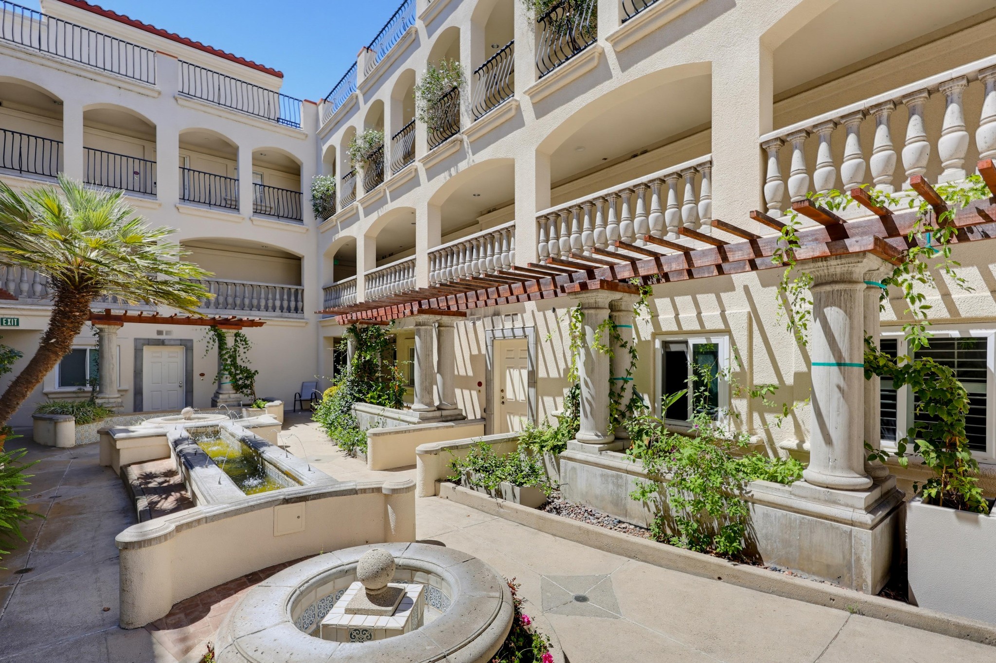 Virtual tour photo 9 of 70 for 2770 Second Ave