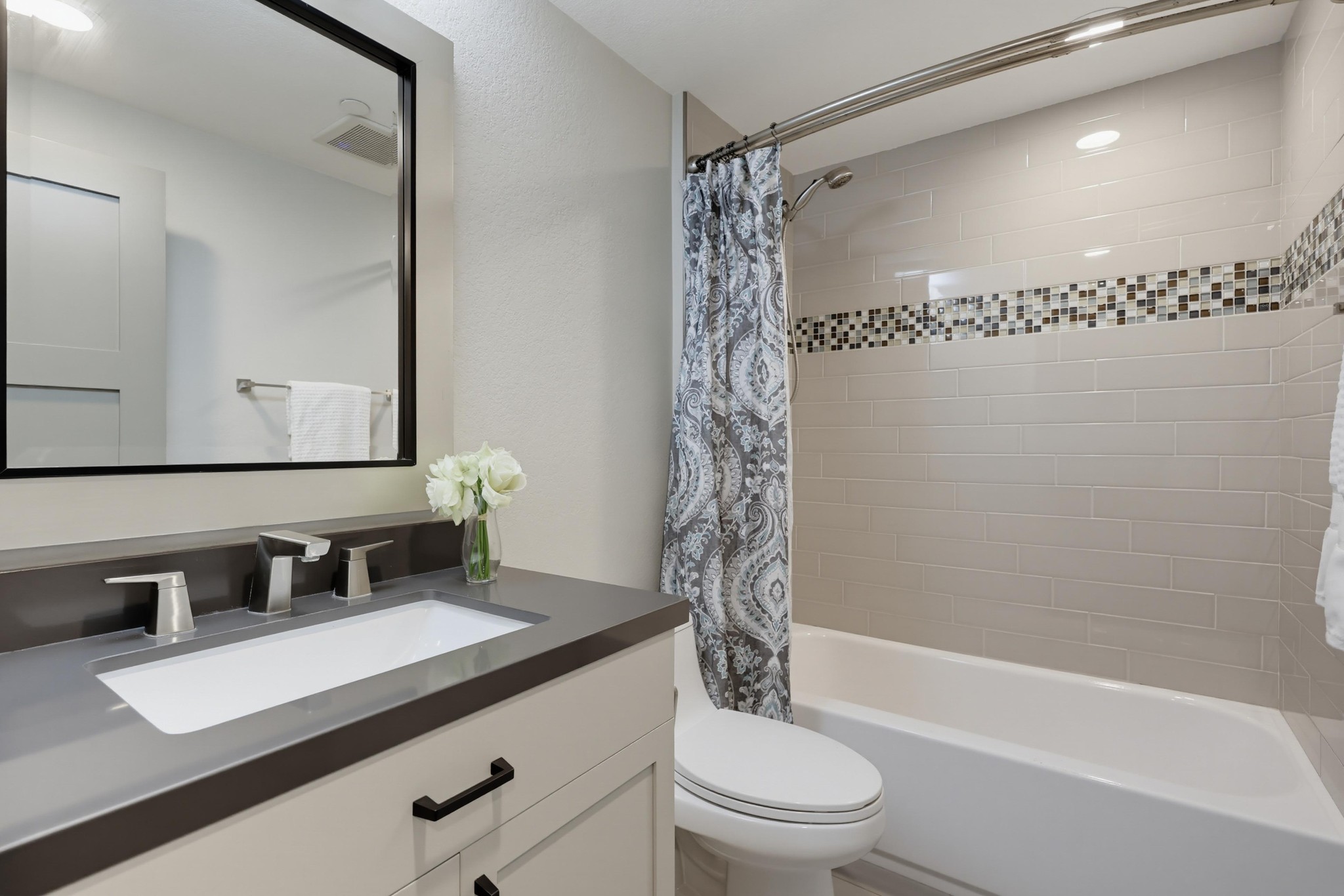 Virtual tour photo 49 of 70 for 2770 Second Ave