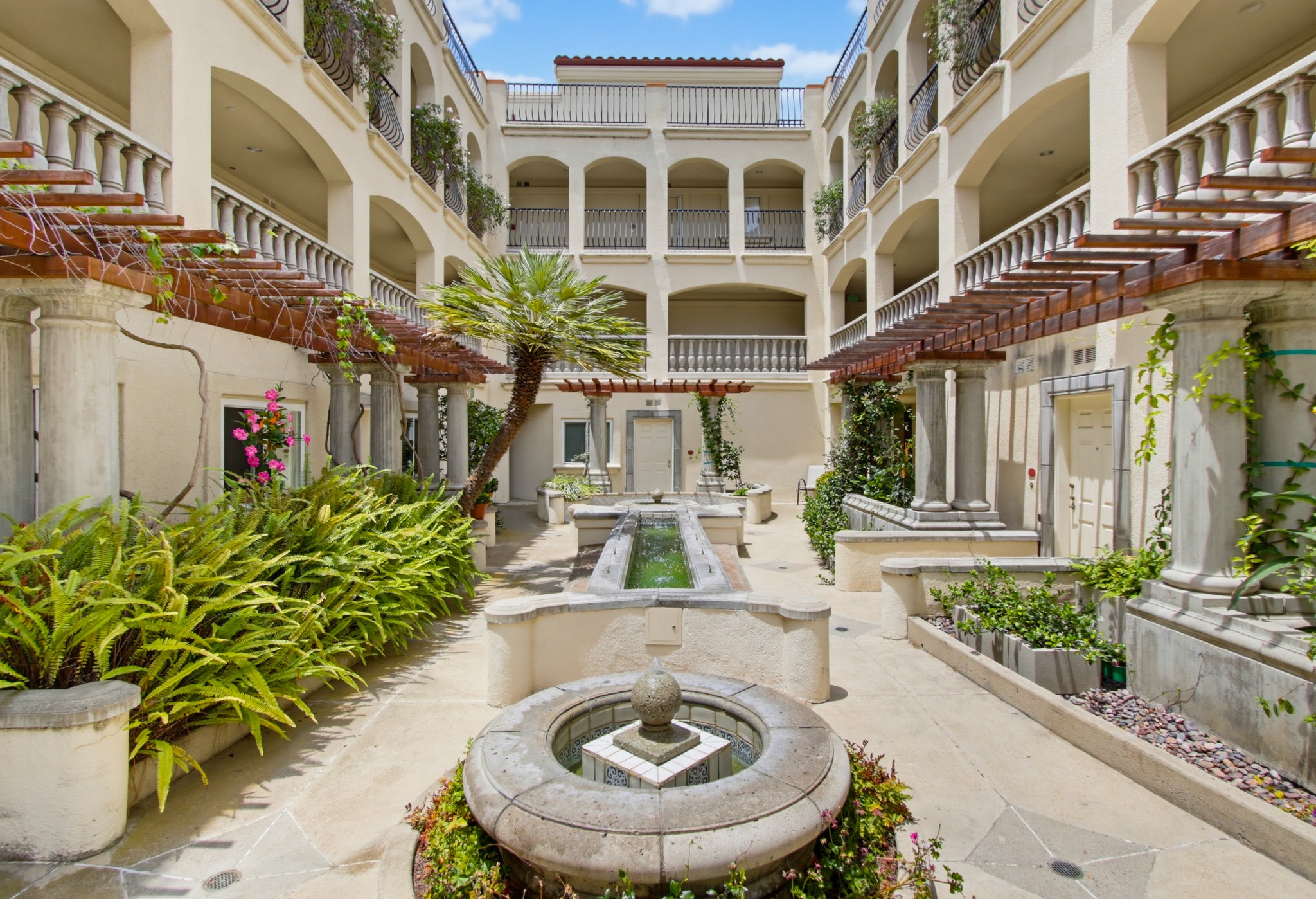 Virtual tour photo 11 of 71 for 2770 Second Ave Unit 112