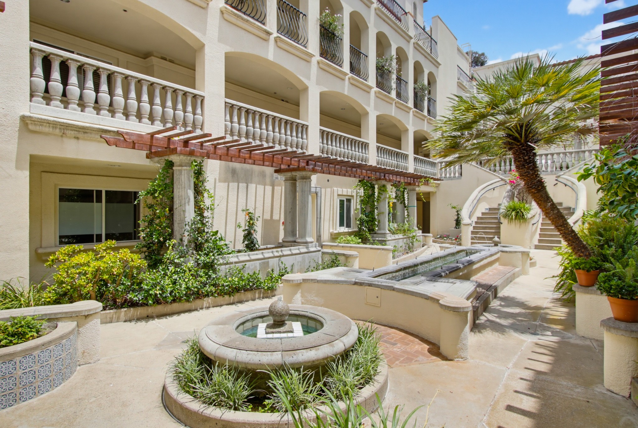 Virtual tour photo 12 of 71 for 2770 Second Ave Unit 112