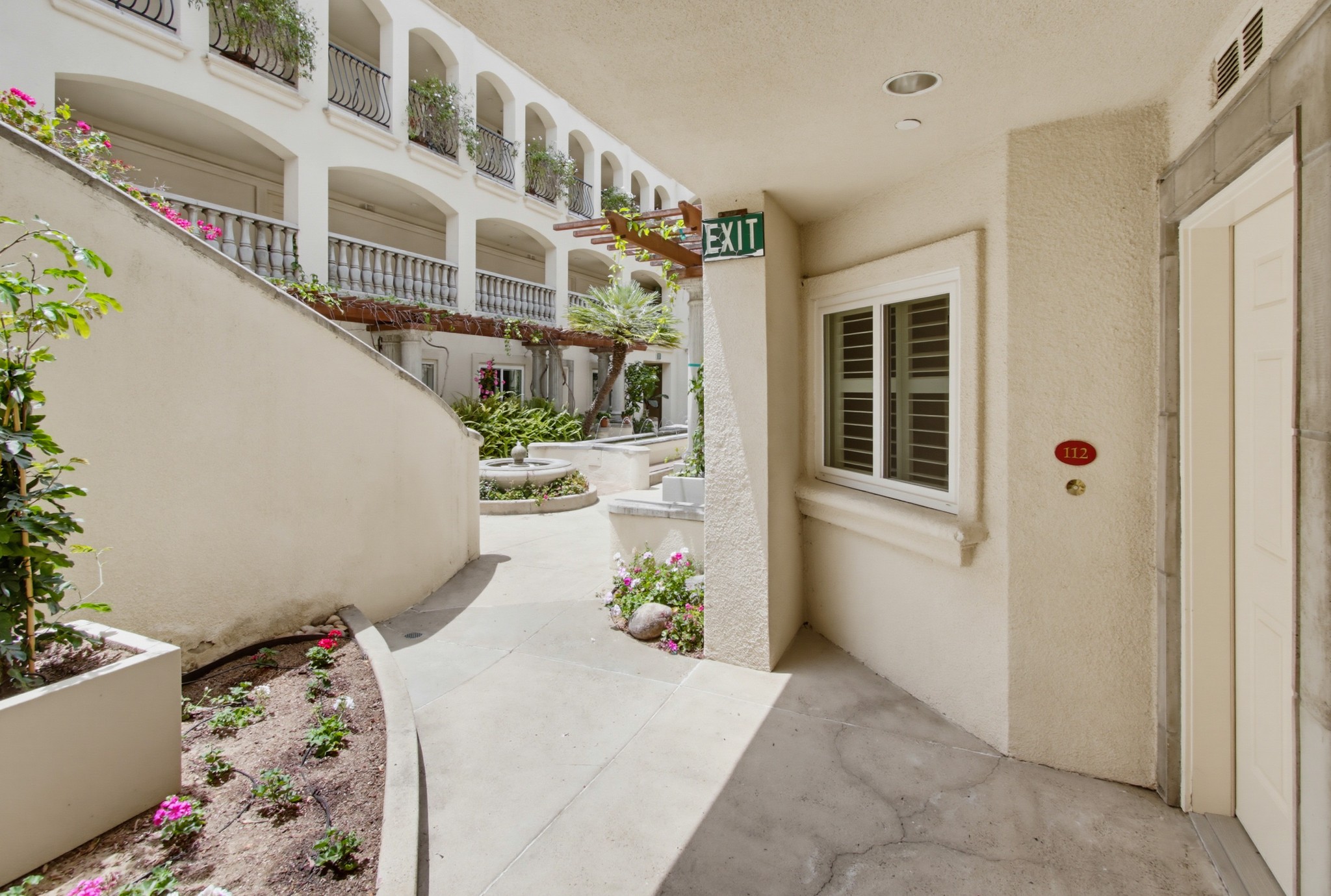 Virtual tour photo 14 of 71 for 2770 Second Ave Unit 112