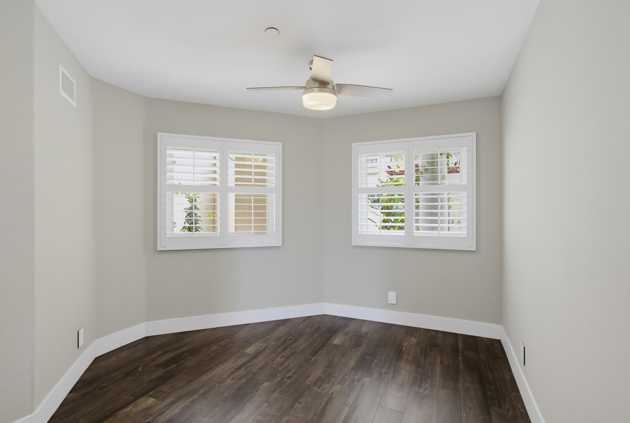 Virtual tour photo 25 of 71 for 2770 Second Ave Unit 112