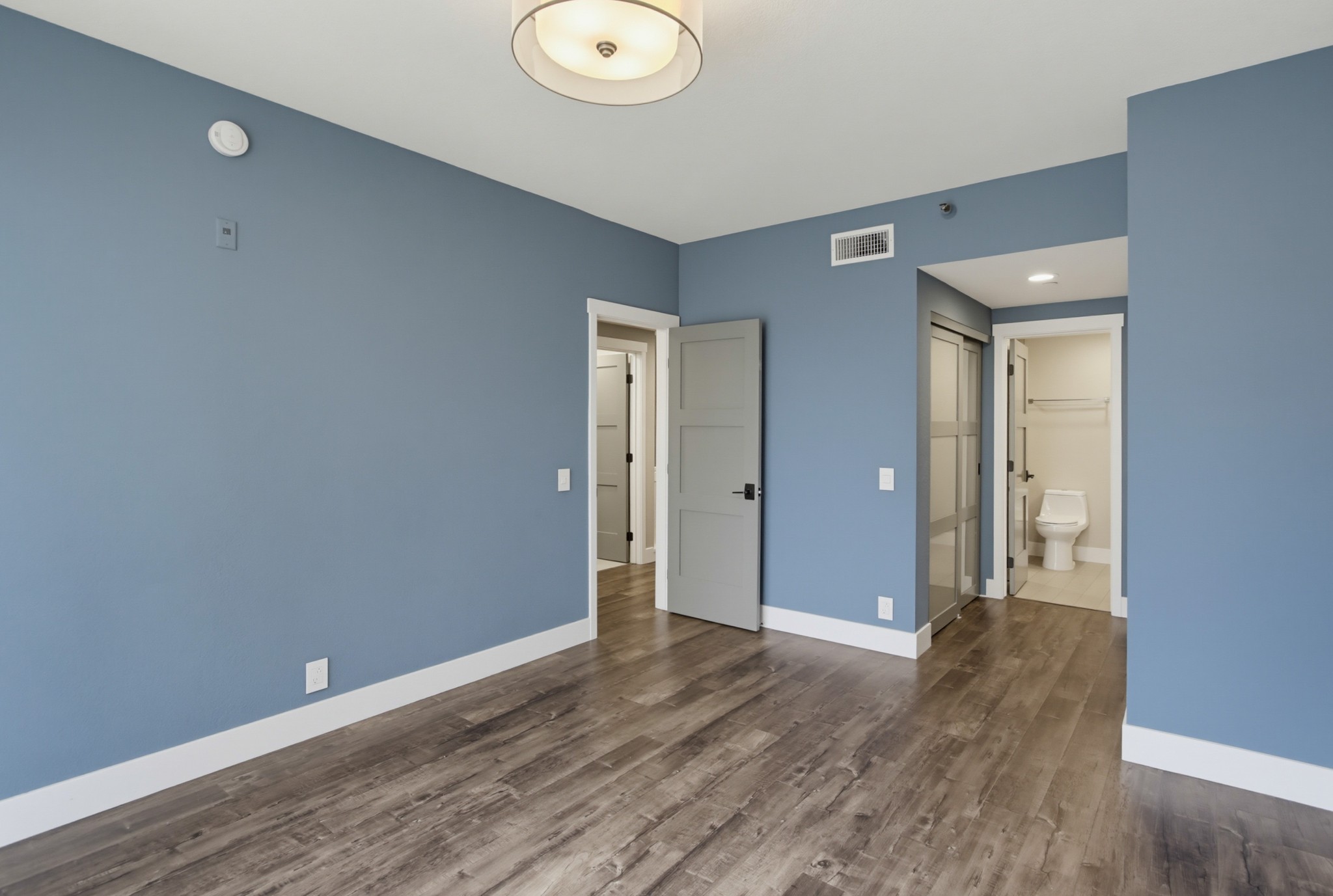 Virtual tour photo 38 of 71 for 2770 Second Ave Unit 112